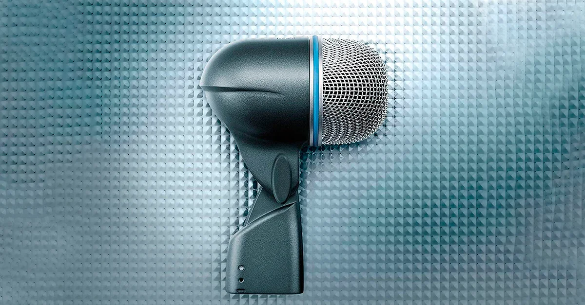 En este momento estás viendo <strong>EL BETA52A EL MICRÓFONO MÁS UTILIZADO EN LOS GRANDES FESTIVALES PARA BOMBO</strong> 