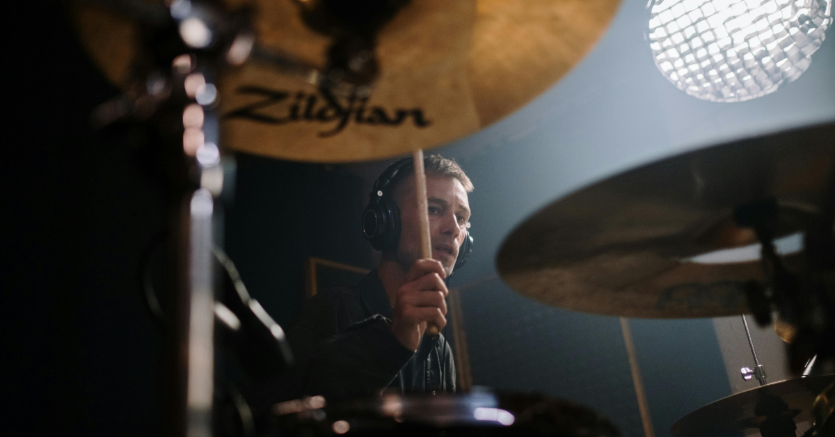 En este momento estás viendo ¿Qué tipo de platillos debo tener en cuenta? Para mi batería acústica.